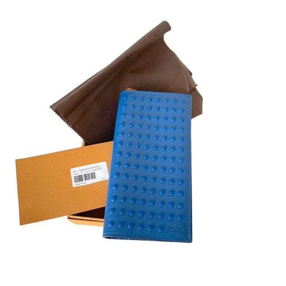Tod's Italy Blue Leather Vertical Wallet with spikes, XAMGGTC1500TICU412 - Picture 1 of 7